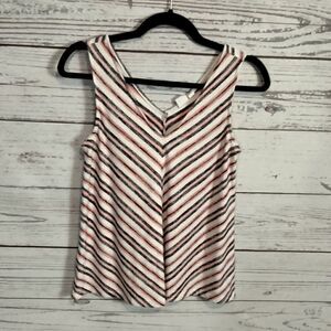 "Gap" woman's sleeveless shirt 